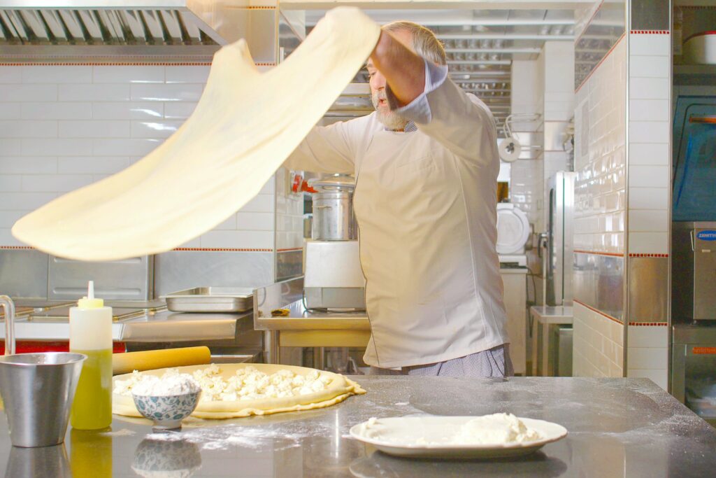 Corso di focaccia ligure con Marco Pernati de La Manuelina su Acadèmia.tv